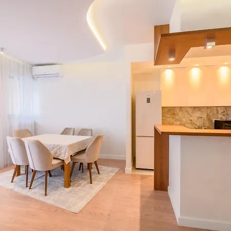 Apartment Waterfront Residences - Na Vodi