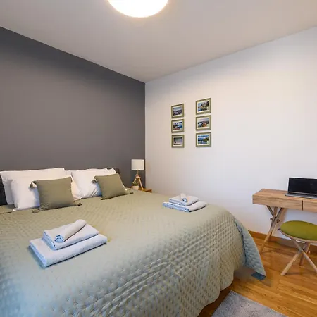 Waterfront Residences - Na Vodi Апартаменты *