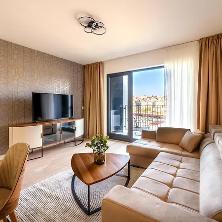 Appartement Waterfront Residences - Na Vodi