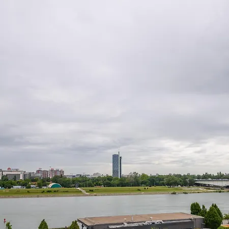Apartment Waterfront Residences - Na Vodi *